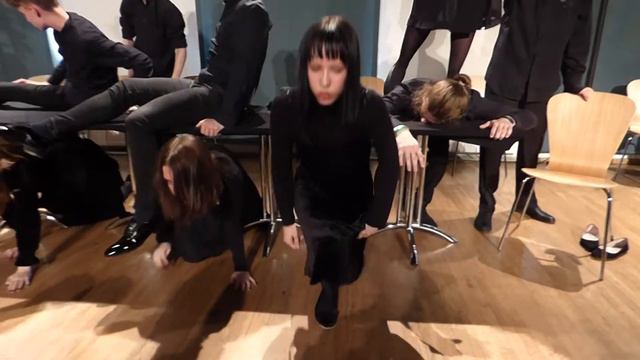 Спектакль 
