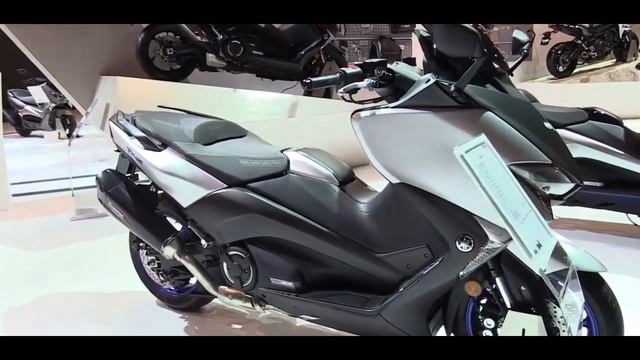 2018 Yamaha TMAX 530 SX Scooter | Walkaround & First Look | Milan Motorcycle Exhibition смотреть онлайн