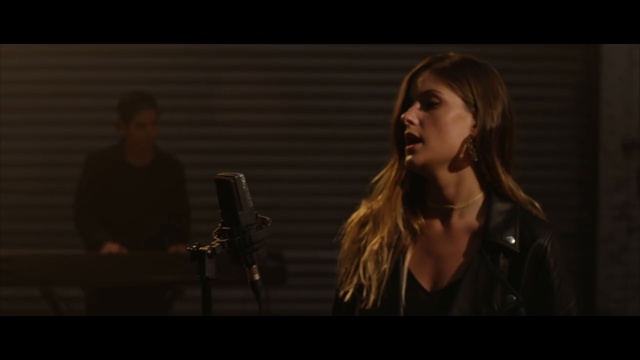 LÉON - Tired Of Talking - Vevo Dscvr (Live) 2016