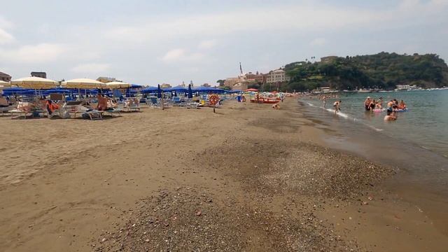 ITALY - SESTRI LEVANTE SUMMER BEACH WALK 2022 [4K] смотреть онлайн