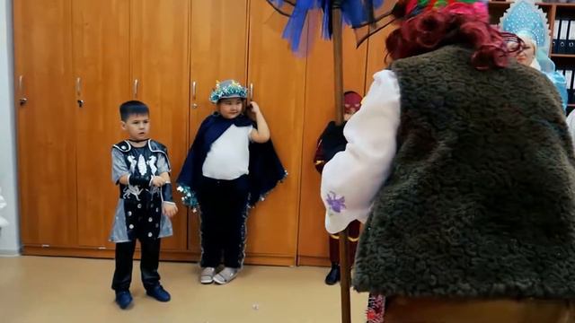 1 "Г" класс встречает новый 2022 год! смотреть онлайн