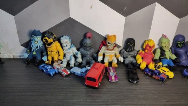 Toys Monster Flex Series | Hotwheels | Play Happily