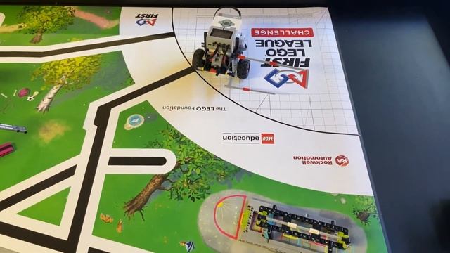 FLL RePlay M08 Boccia solution with Educator Bot смотреть онлайн