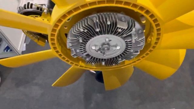 Рядная шестёрка (Р6) ММЗ и Раритек подвинут КАМАЗ. НОВЫЙ движок с новыми принципами движения смотреть онлайн