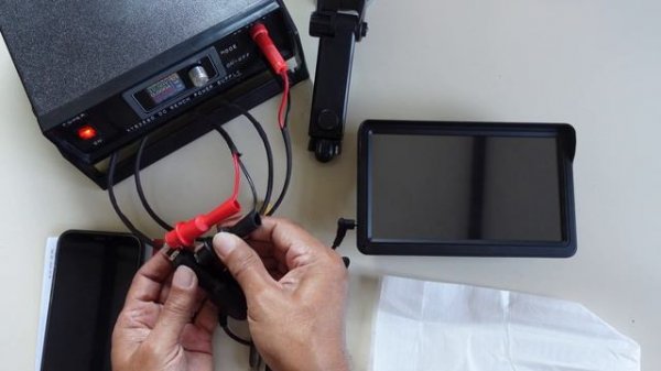 Hippcron Multimedia Player with Carplay & Android Auto 7" හිප්ක්රොන් කාර්ප්ලේ සහ ඇන්ඩ්රොයිඩ් ඔටෝ