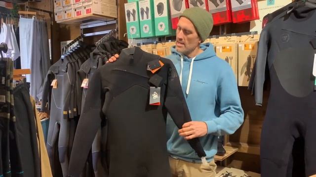 The Best Value WINTER WETSUITS For Winter 2023 смотреть онлайн