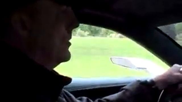 Tom Peters drives the Camaro Concept for the first time. смотреть онлайн