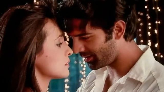 КАК НАЗВАТЬ ЭТУ ЛЮБОВ смотреть онлайн