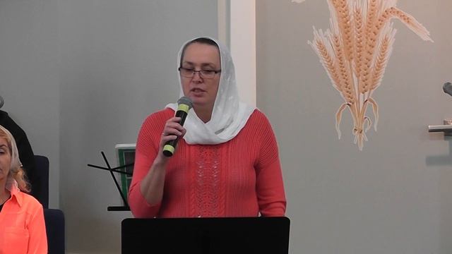 В ЭТОТ СВЕТЛЫЙ И ПРАЗДНИЧНЫЙ ЧАС смотреть онлайн