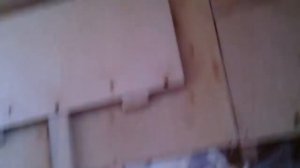 Как выровнять деревянный пол с помощью фанеры и монтажной пены под ламинат.