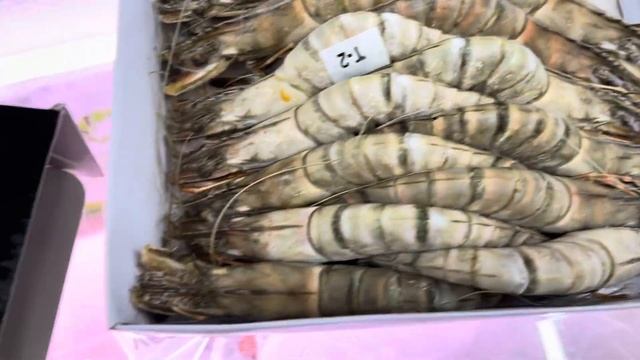 Тигровая креветка с головой Индия смотреть онлайн