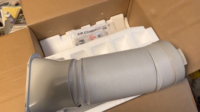 GE 10,000 BTU PORTABLE AC vs. DANBY 12,000 BTU WINDOW AIR CONDITIONER смотреть онлайн