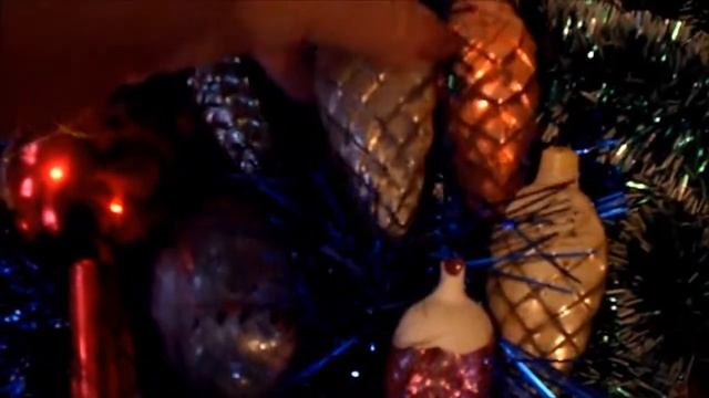 Наряжаем ёлку! Необычный гость.Канал ДОЧКИ-МАТЕРИ. смотреть онлайн