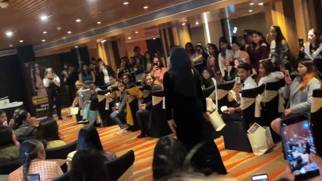 Miss Teen India 2023 Audition Of My Sister ? !! JUDGES NE YE KYA BOLDIYA ☠️ смотреть онлайн