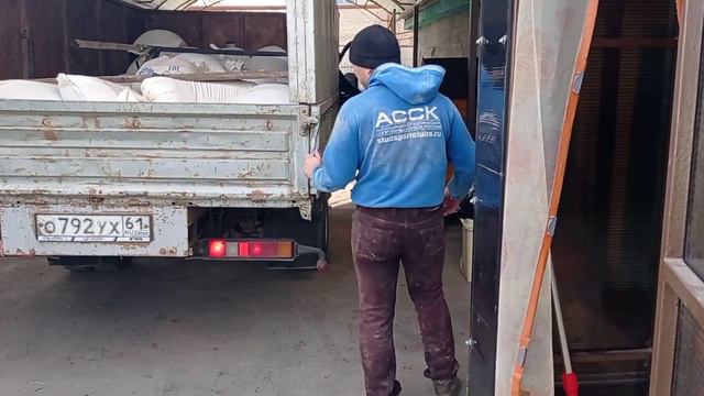 Купили кукурузу и купили горох, какая цена сейчас на кукурузу, какая на горох! смотреть онлайн