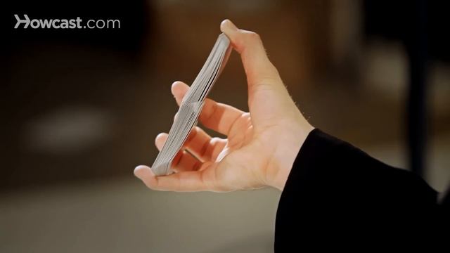 How to Do a One-Handed Shuffle | Magic Card Flourishes смотреть онлайн