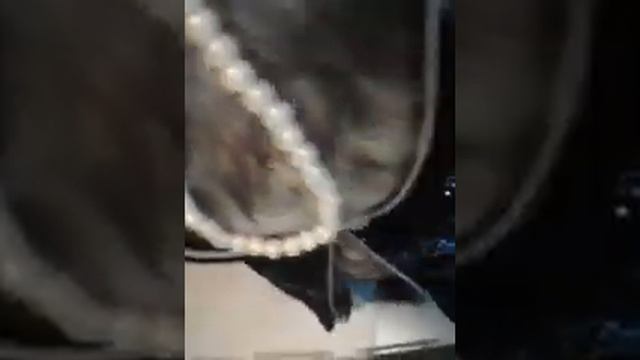 Наряд дня: Черный жакет с серебром. смотреть онлайн