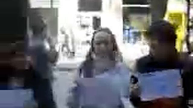 Поцелуй меня смотреть онлайн