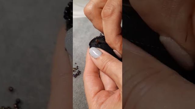 Мои украшения ручной работы, как я обшиваю край изделия и завершаю. смотреть онлайн