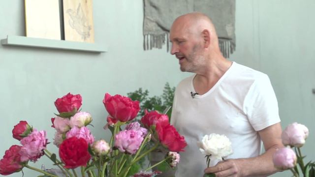 Italian-style peonies | Flower Factor tutorial | Powered by My Peony Society смотреть онлайн