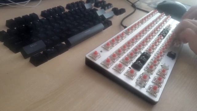 Как поменять switch на механической клавиатуре. Выбор свитчей. смотреть онлайн