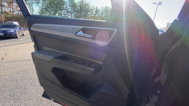 2021 Volkswagen Atlas 2.0T S смотреть онлайн