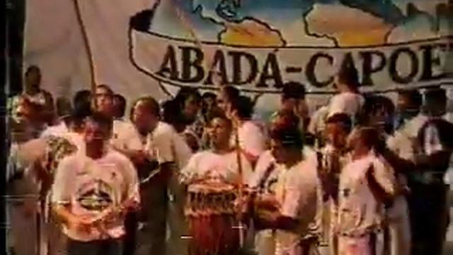 Festival ABADÁ CAPOEIRA 2000 - Luanda Eu Volto - смотреть онлайн