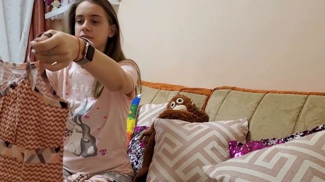 ВЛОГ: ОБНОВКИ! Не Можем с Ликой Поделить Покупки! Шоппинг. смотреть онлайн