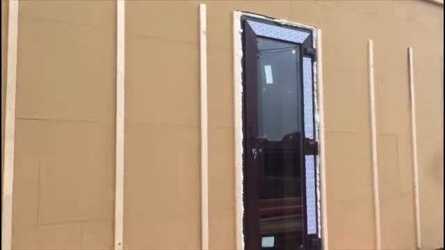 «Хотим и строим». 15. У нашего дома появились окна, двери и намёк на пол. смотреть онлайн