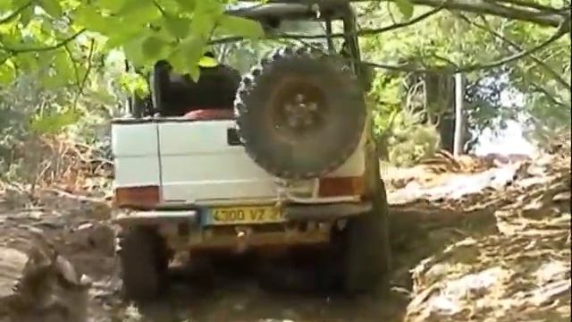 Trophée Cévénol 2010 13 - Mercedes G смотреть онлайн