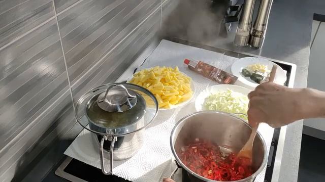 Мой борщик.Вкусный борщ из свежих овощей. смотреть онлайн