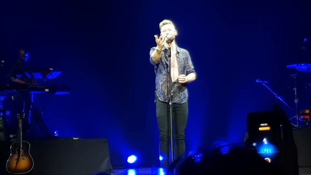 You are the Reason - Calum Scott live in Manila 2018 смотреть онлайн