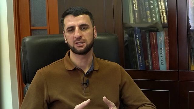 Адвокат или юрист ?!