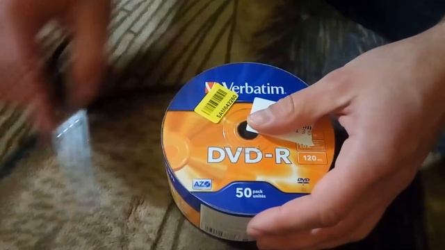 Почему в 2017 году я по-прежнему пользуюсь DVD-R дисками Verbatim смотреть онлайн