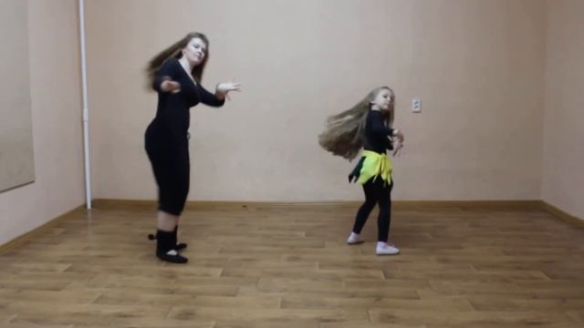 Dance studio "Amira" of Anna Dunaieva - дуэт учитель-ученик - халиджи смотреть онлайн