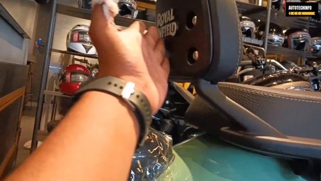 All New 2023 Royal Enfield Meteor 350 Aurora Green ? Review | New Updates, Features | Price смотреть онлайн