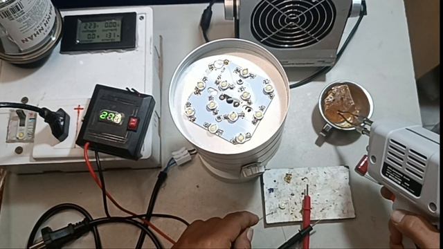 Cách Sửa Đèn Led Và Làm Cho Đèn Led Nhà Bạn Bền Và Tốt Hơn Không Còn Tốn Tiền Vô Nghĩa Nữa смотреть онлайн