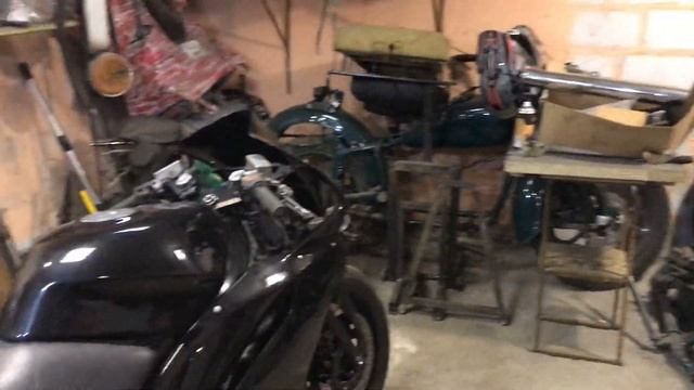 Honda VFR 750 практически готовa, Урал в начале нового пути. Работаем смотреть онлайн