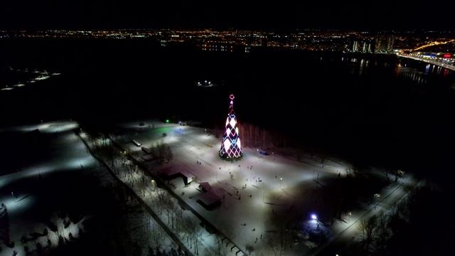 Новогодняя ёлка 2022. Остров Татышев, Красноярск. смотреть онлайн
