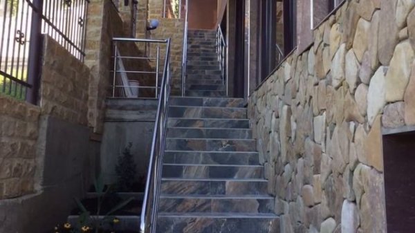 Вардане отель АлАдАн