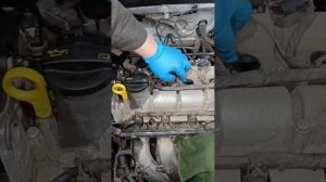 #Как снять наконечник катушки зажигания (на  примере Skoda Octavia 1.6 CWVA)