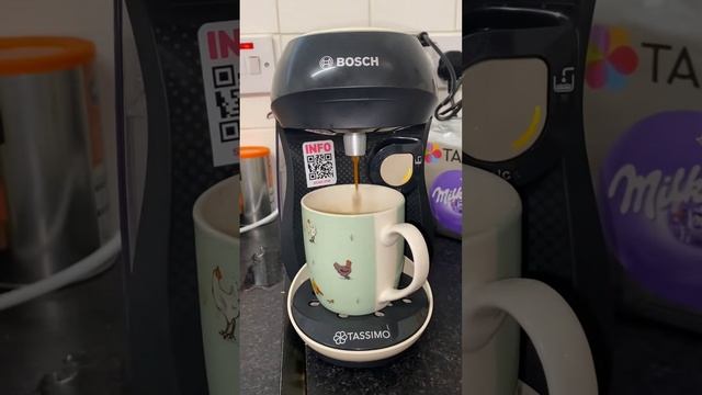 How to make a flat white coffee in a Bosch Tassimo happy coffee machine смотреть онлайн