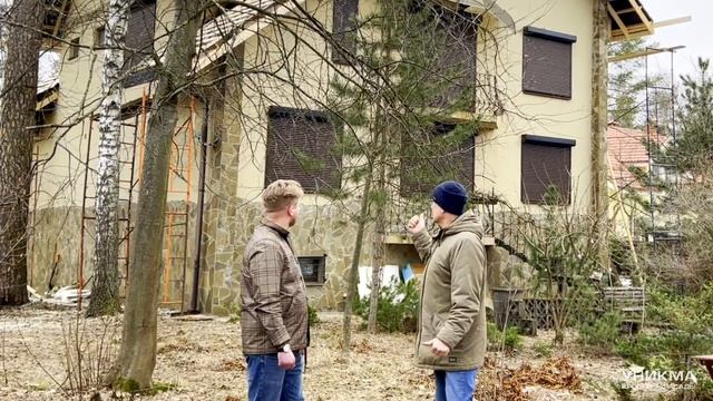 Реконструкция кровли из металлочерепицы. Репортаж со стройки. УНИКМА смотреть онлайн