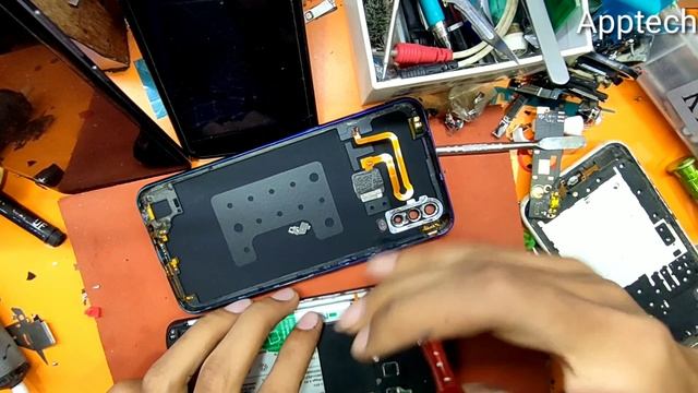 How to open Vivo Y12,Y15,Y17 back Panel disassembly || Vivo Y12 Y15 Y17 phone back cover (Apptech) смотреть онлайн