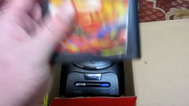 Новогодняя покупка клона SEGA MD2 из 90х с Авито смотреть онлайн