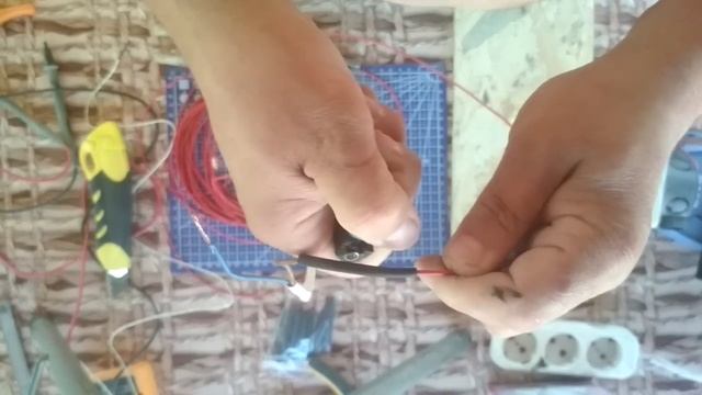 Нагревательный кабель для брудера, инкубатора. смотреть онлайн