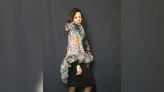 Павловопосадский платок «Море и небо» с мехом смотреть онлайн