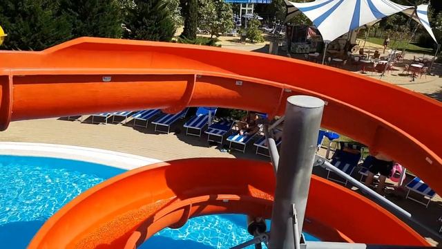 Аквапарк "Золотая бухта" в Геленджике. 1 сентября 2019 смотреть онлайн