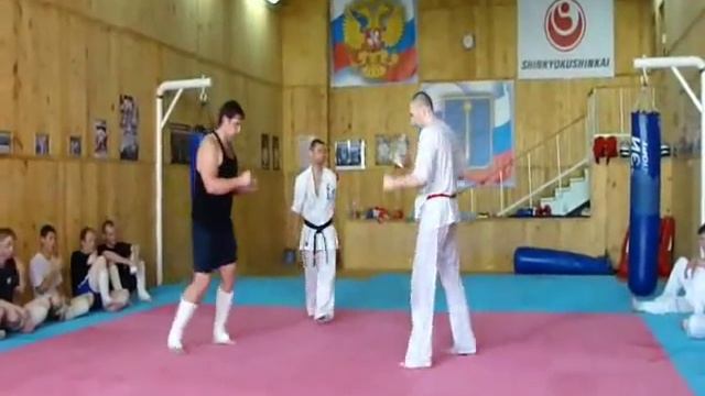 Карате Олег синий пояс.wmv смотреть онлайн