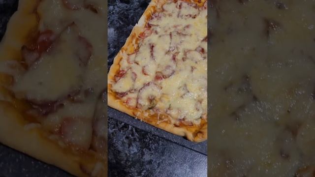 Любишь домашнюю пиццу?)